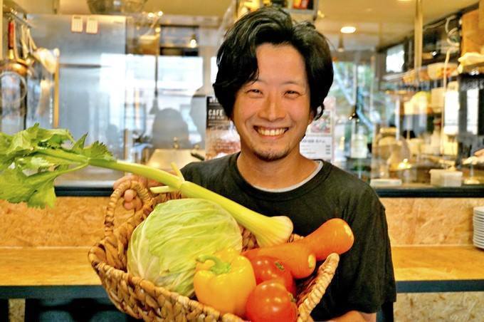 コーヒーマフィア店長奥村